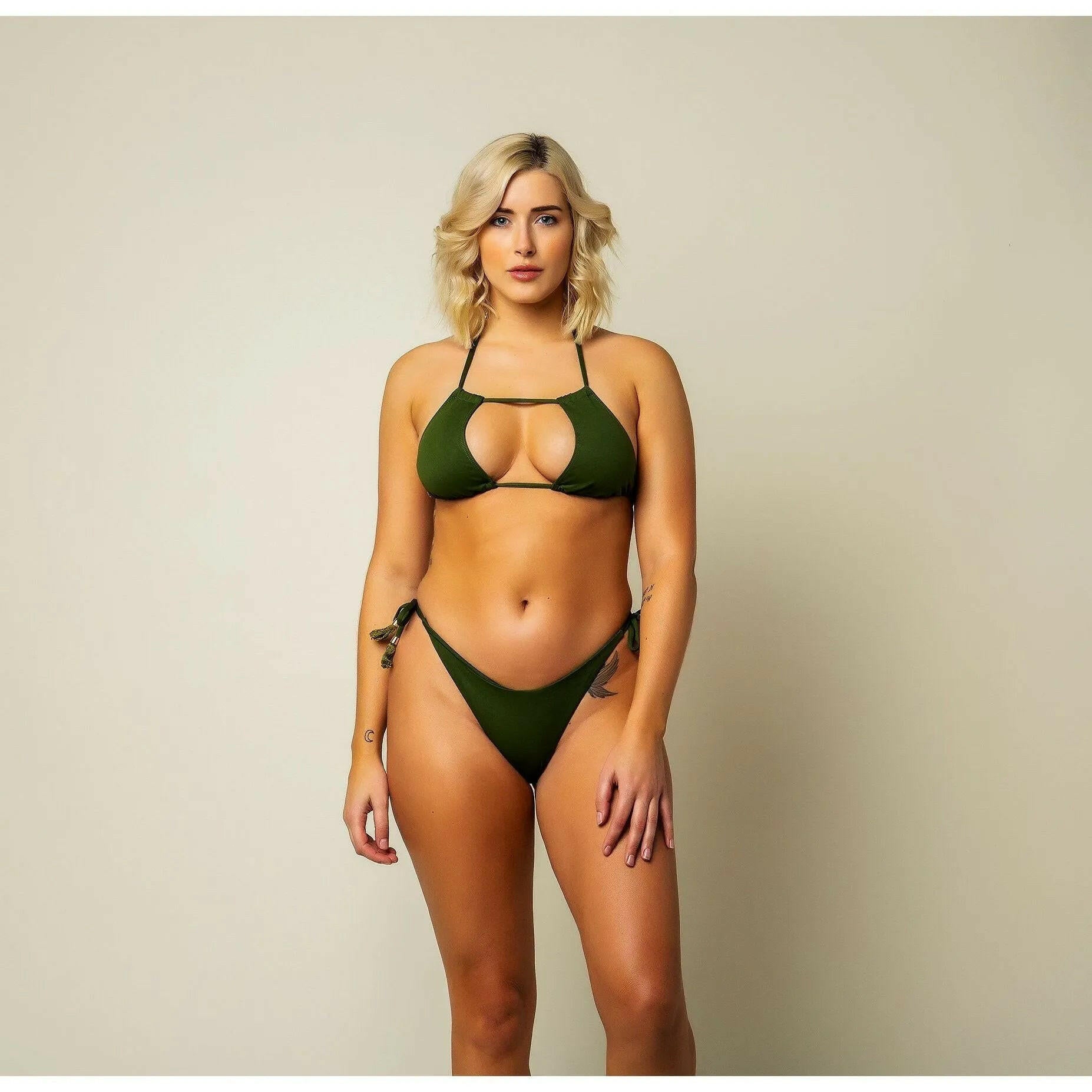 Carnaúba Bikini Top - Olive Green.