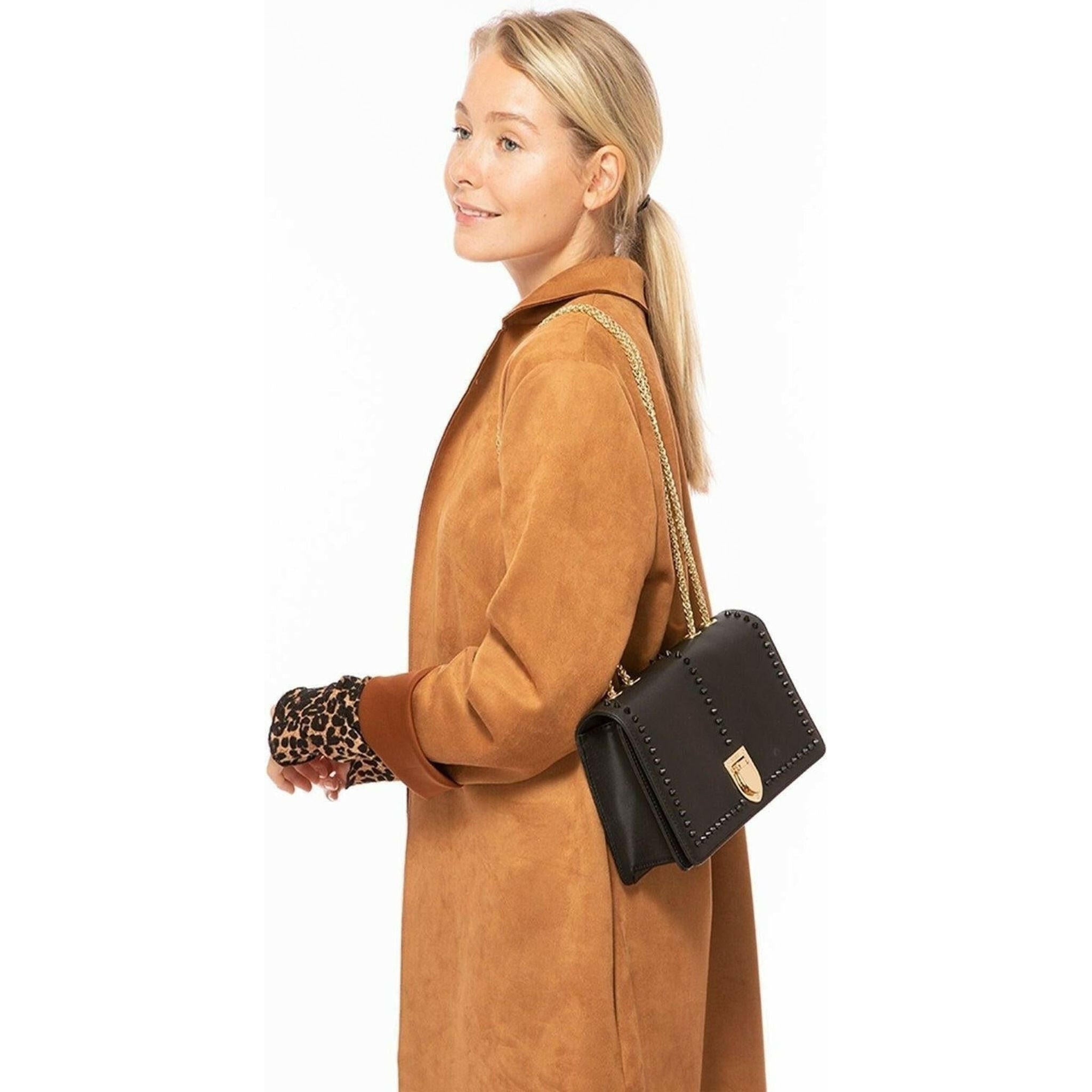 Josie Leather Chain Bag in Black.