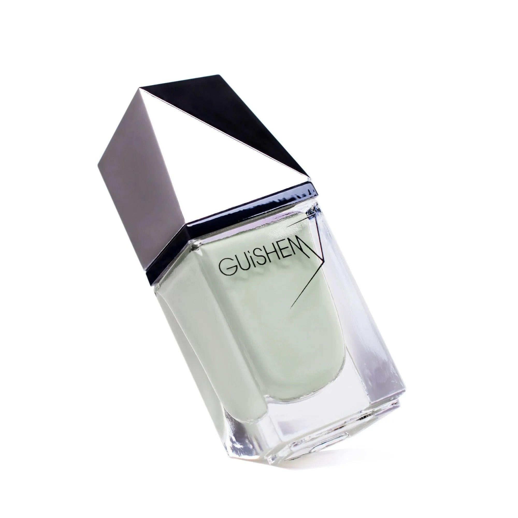 Premium Nail Lacquer WHISPER MINT.