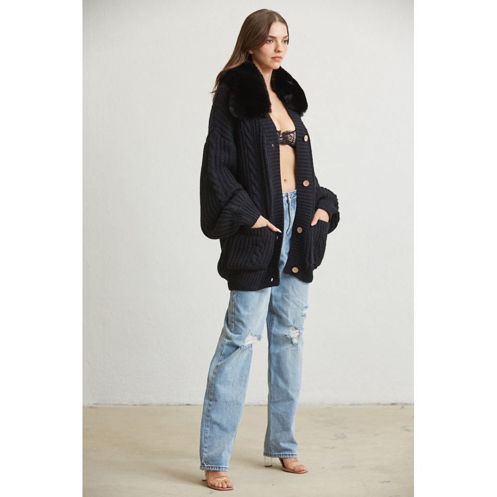 Faux Fur Trim Oversized Top.