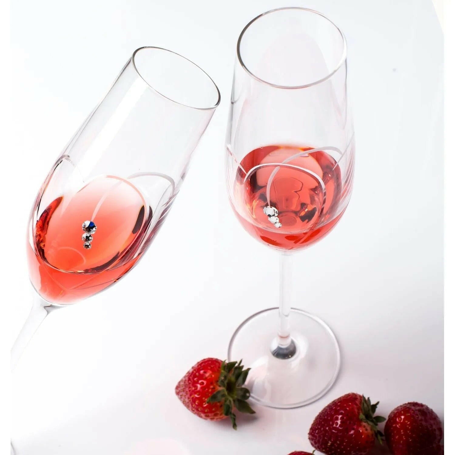 Hearts Champagne Glasses - Set of 2 Gift Box.