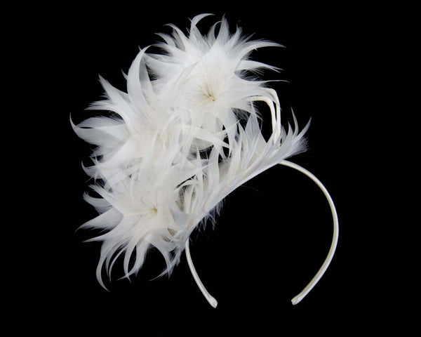 Large Cream Feather Racing Fascinator