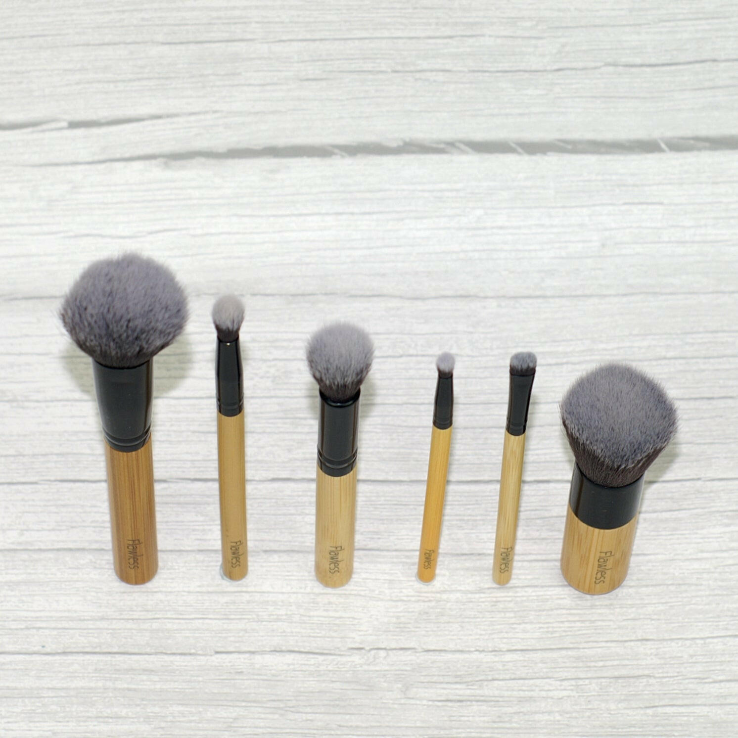 Dewy Skin Bamboo Brush Set.