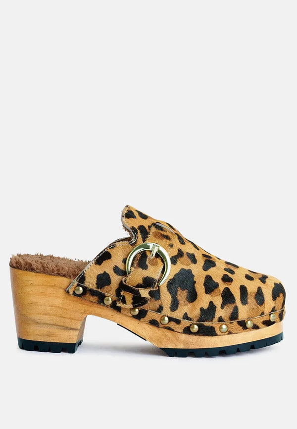 Prunus Buckled Suede Mule Clogs