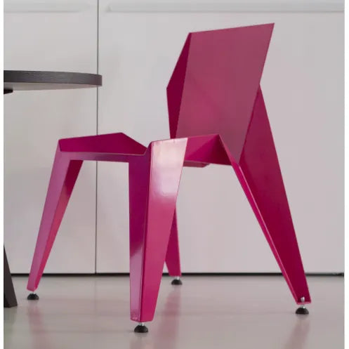 EDGE Chair - Magenta.