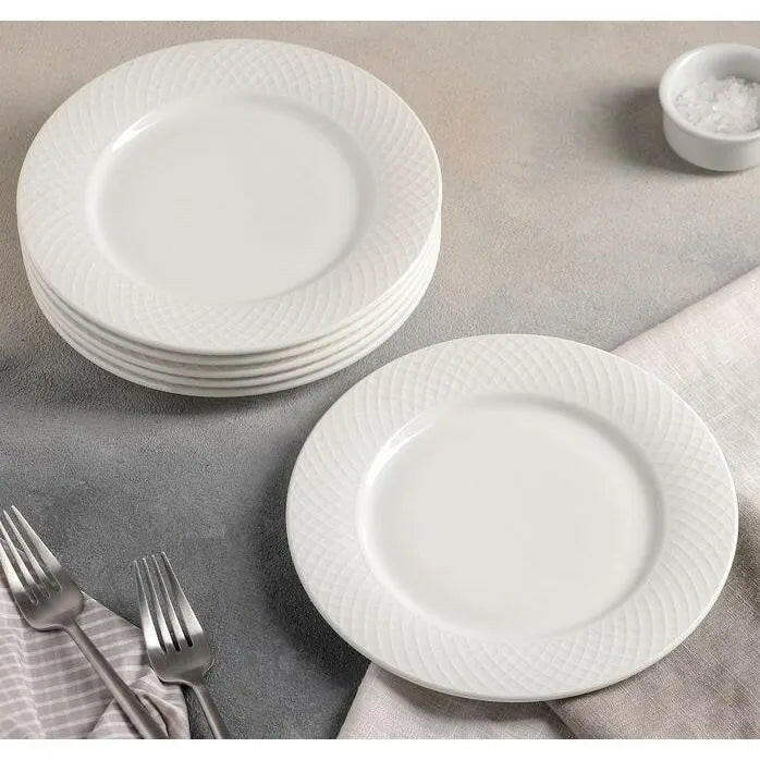 Fine Julia Porcelain 24 Piece Dinnerware Set For 6.