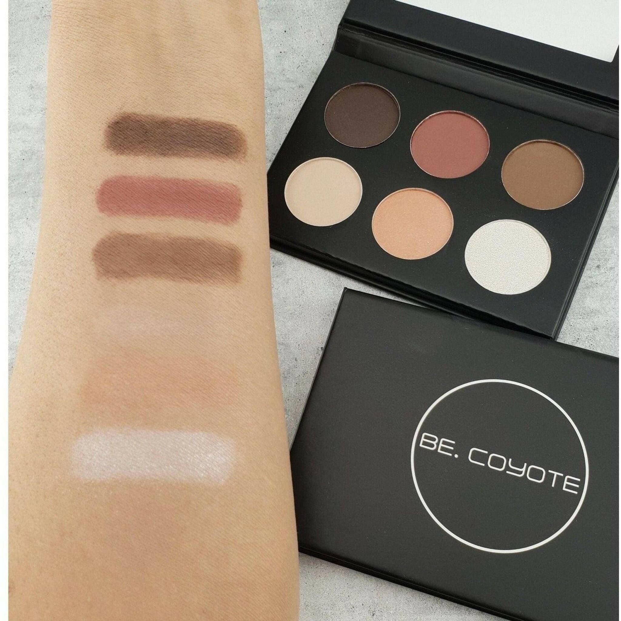 Be Coyote Eyeshadow Palette "My Delicate Delight".