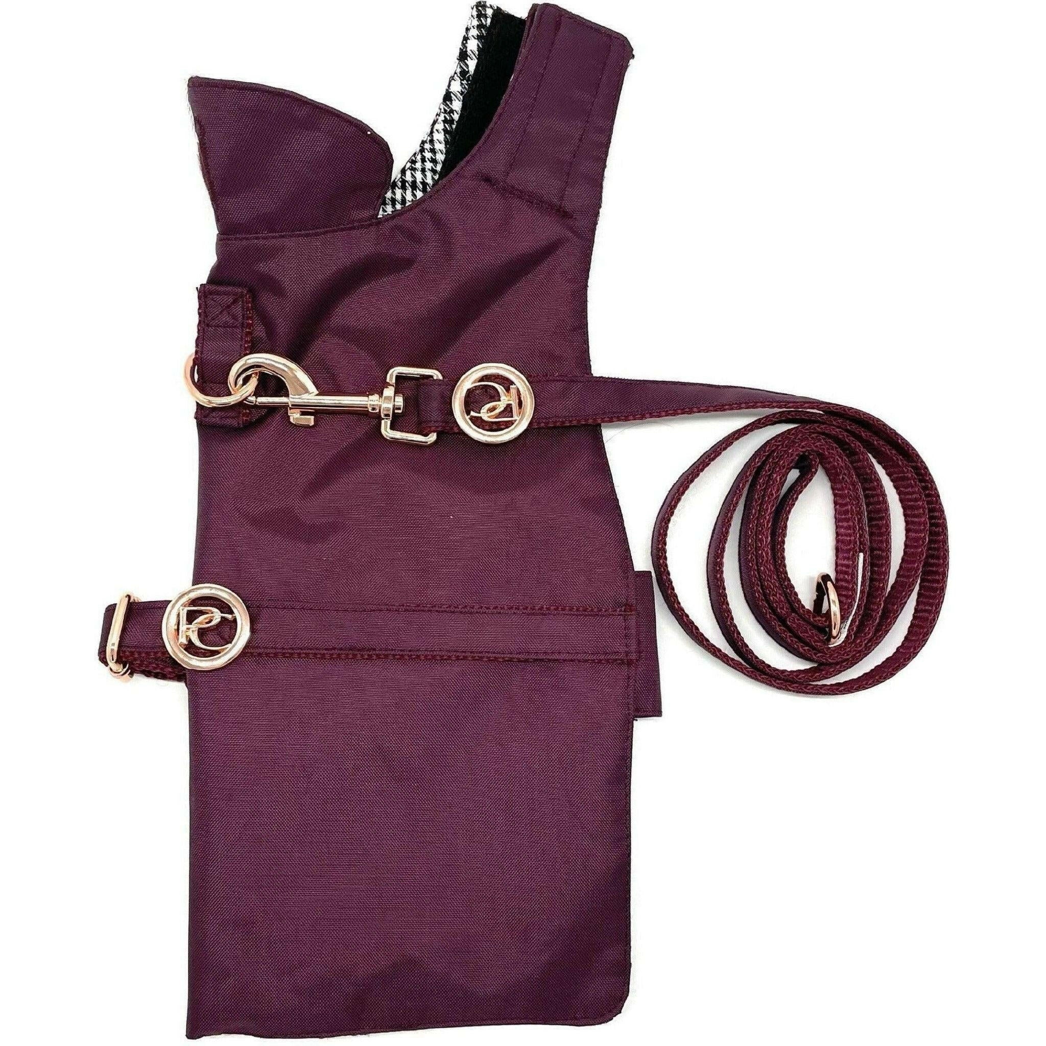 Burgundy Rain Matching Leash.