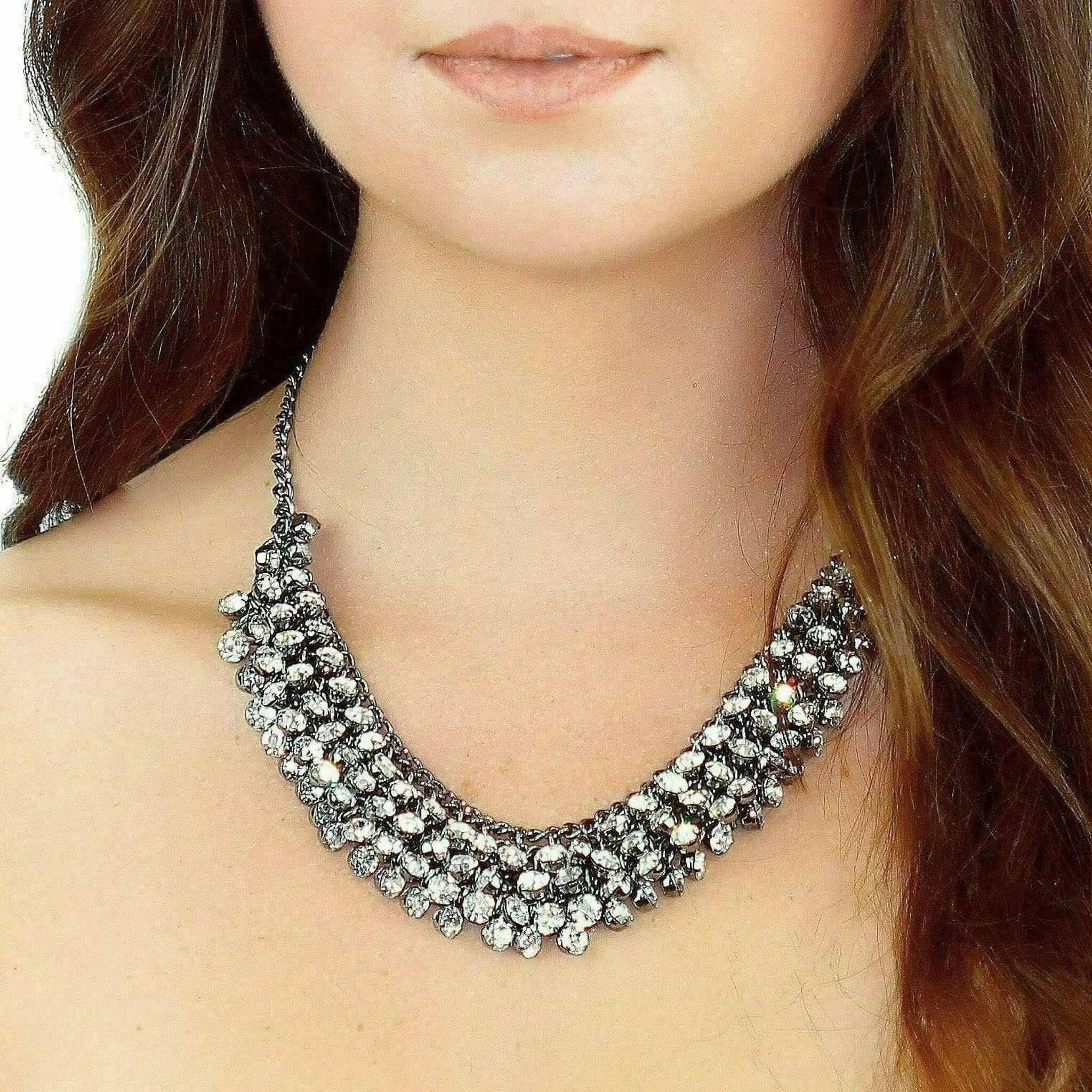 Crystal Collar Necklace.