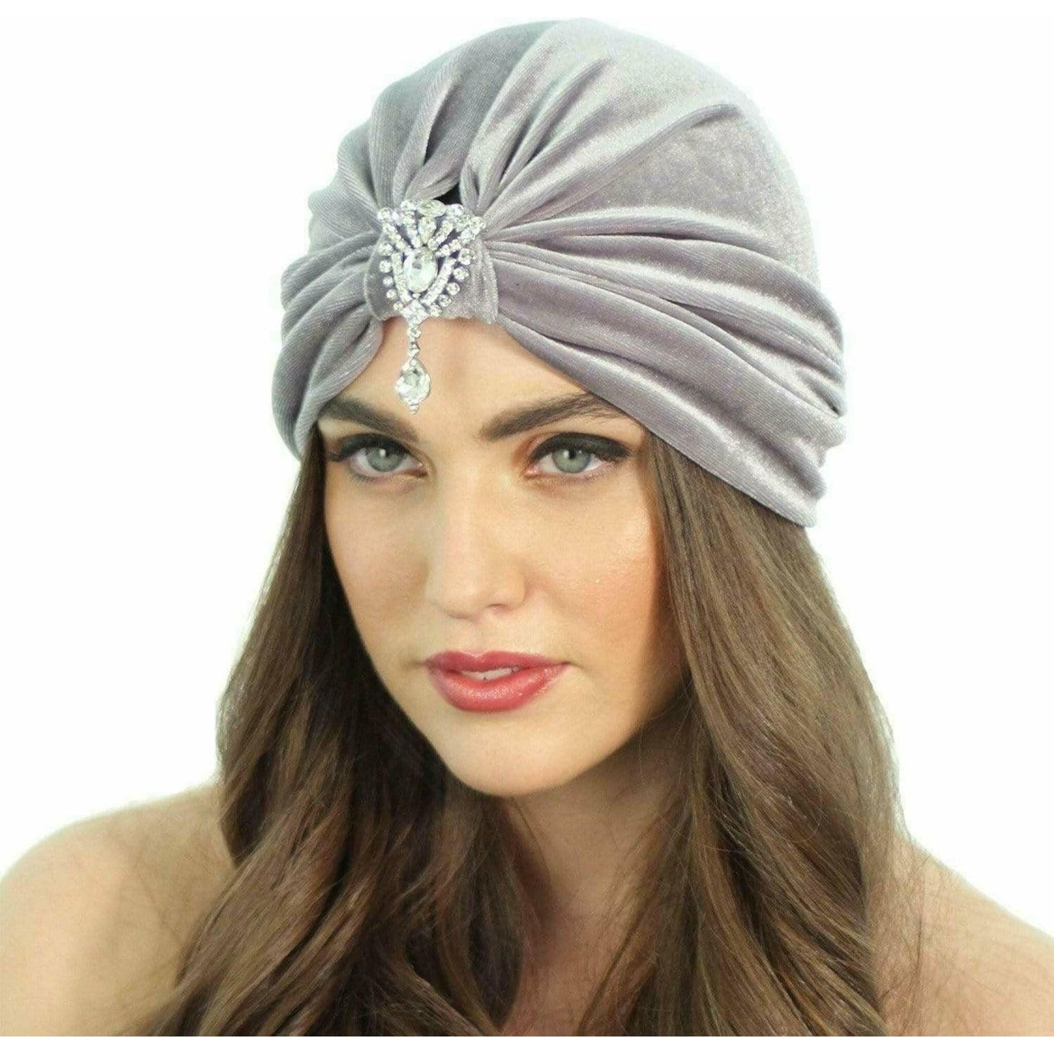 Flapper Pendant Turban.