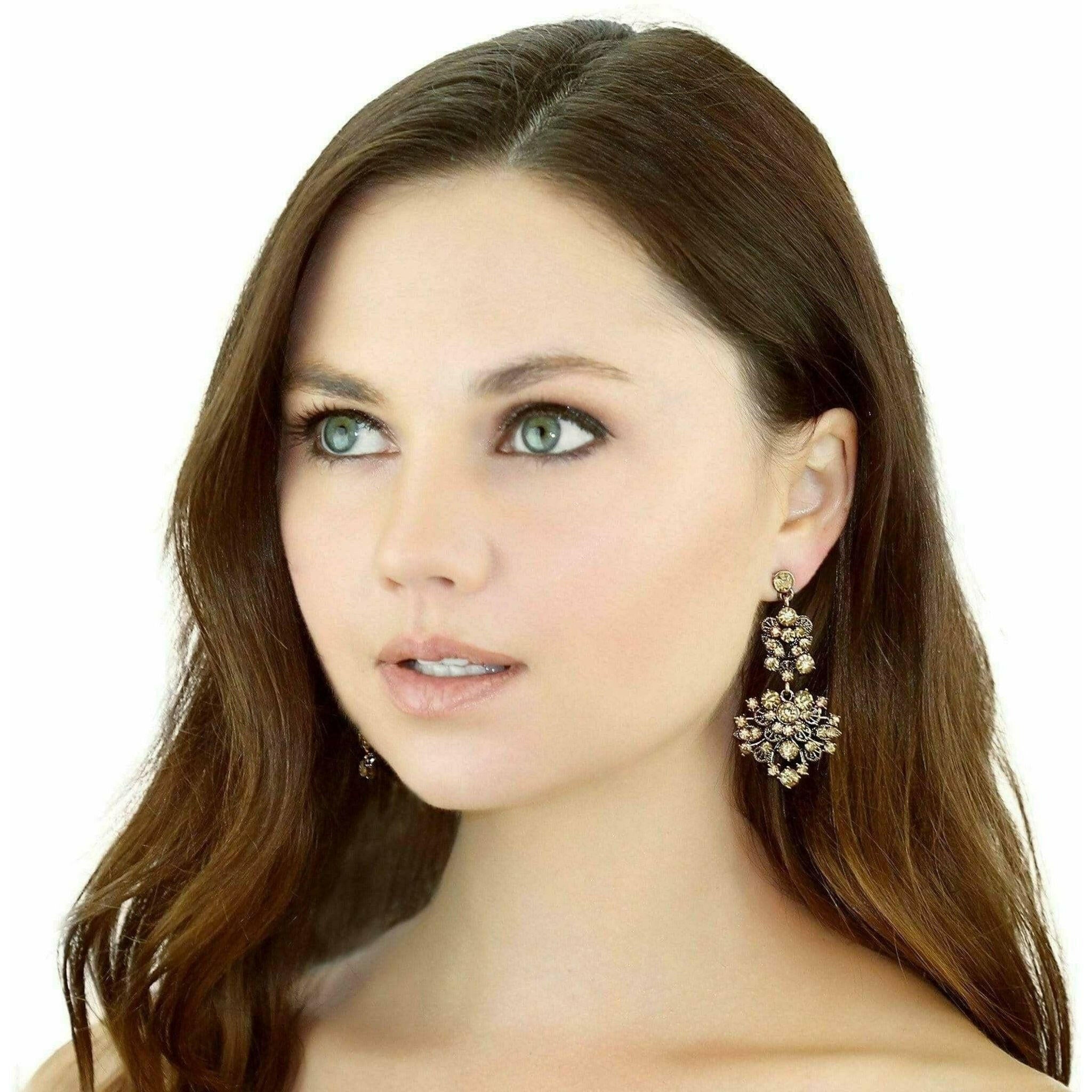 Floral Gem Earrings.