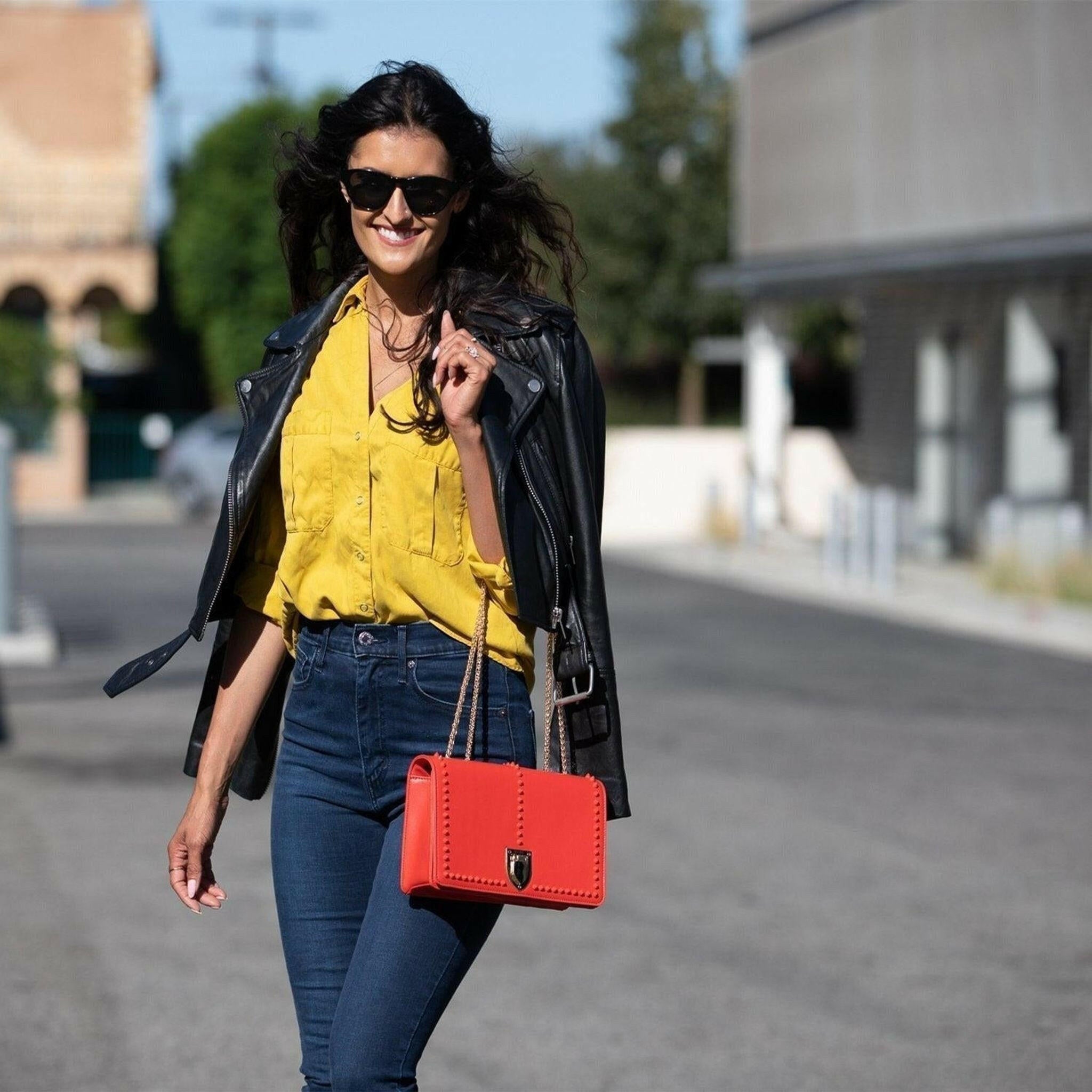 Josie Leather Purse with Gold Chain in Red.