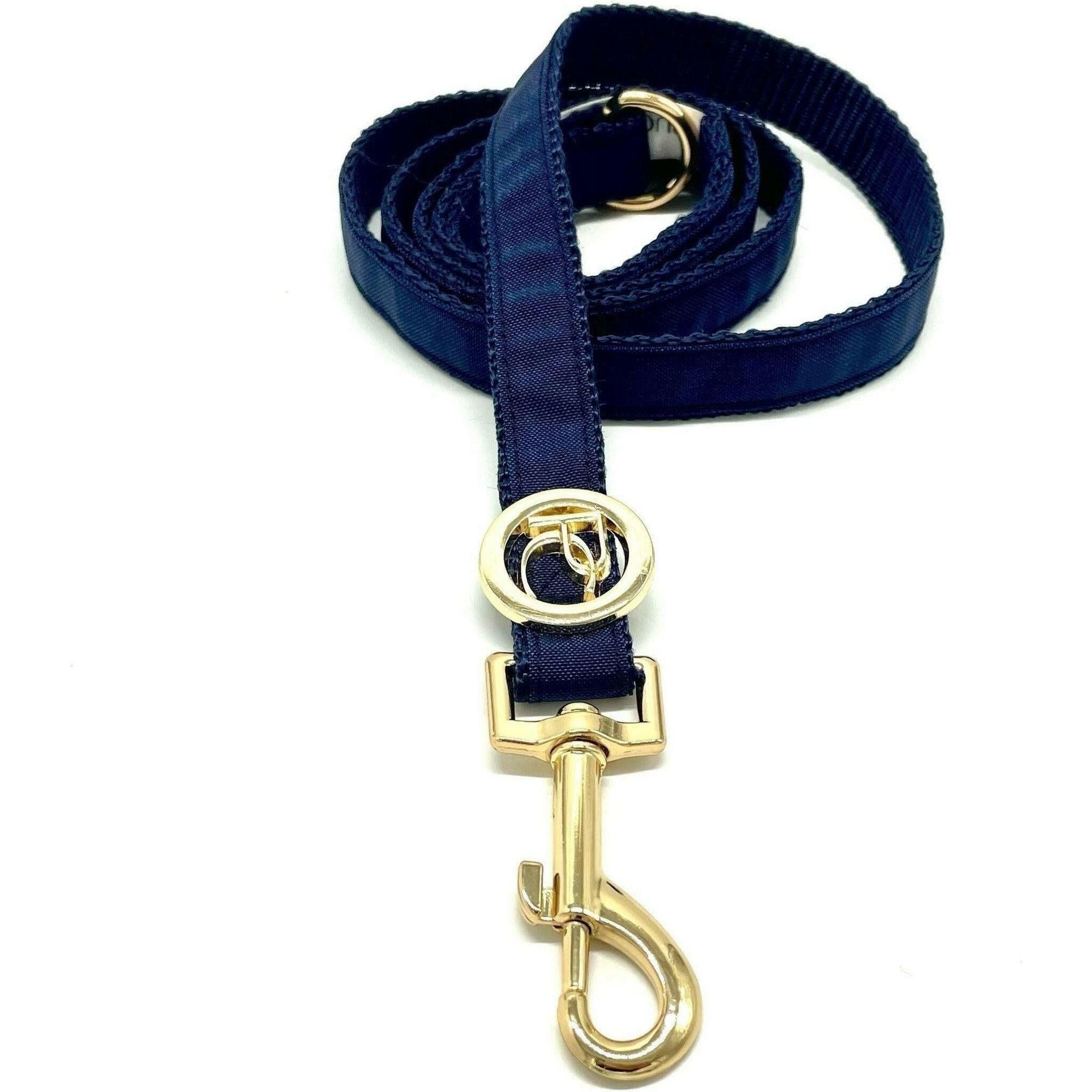 Navy Rain Matching Leash.