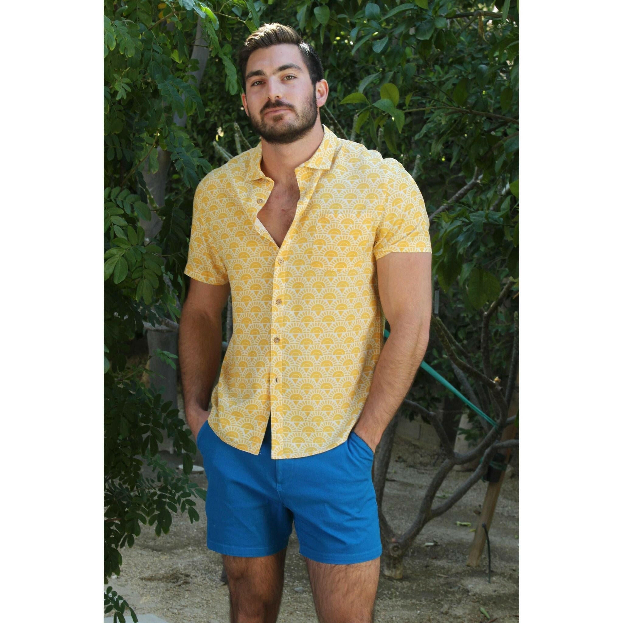 The Palmilla Perfect Cut Short Sleeve Button-Down Shirt.