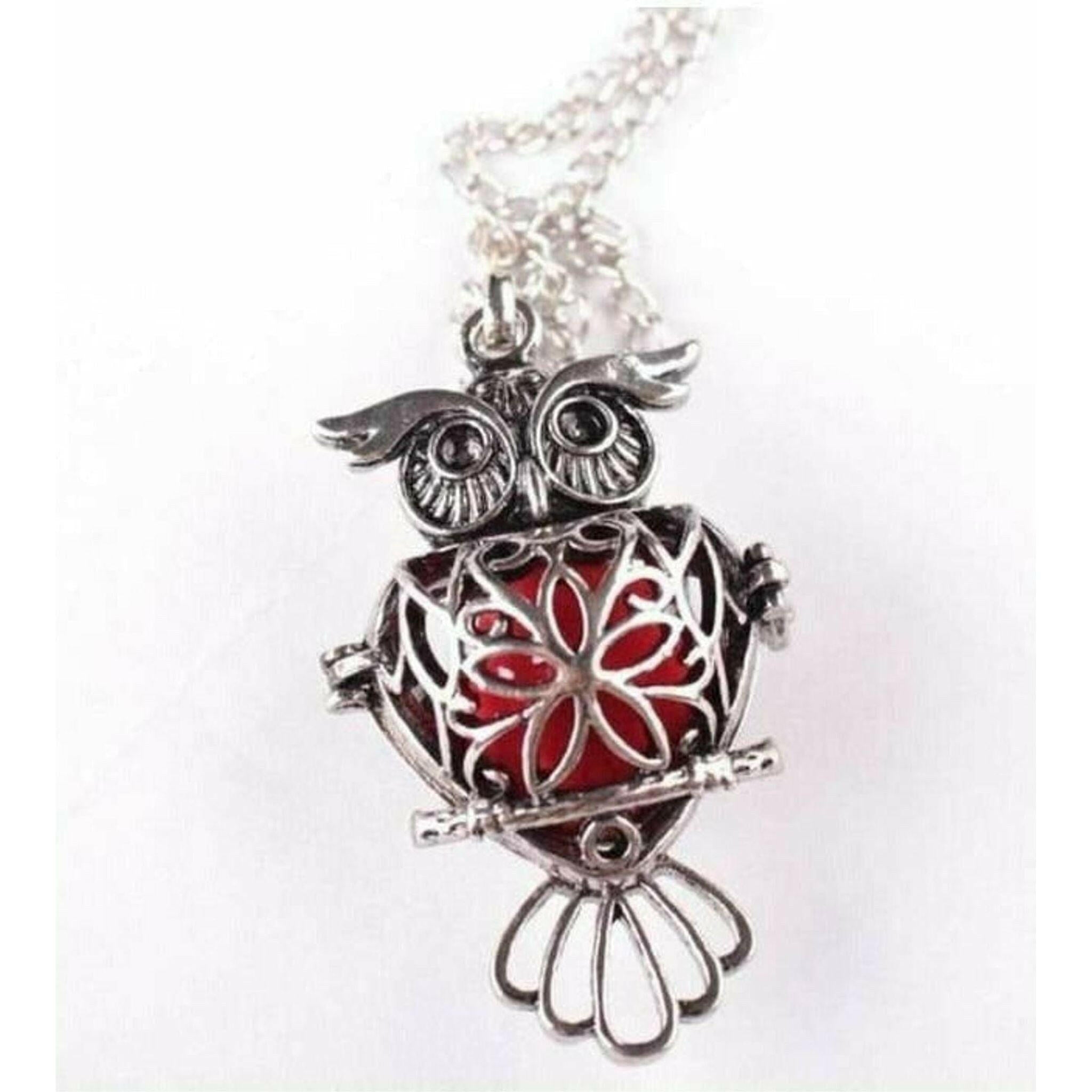 Vintage Owl Diffuser Necklace.