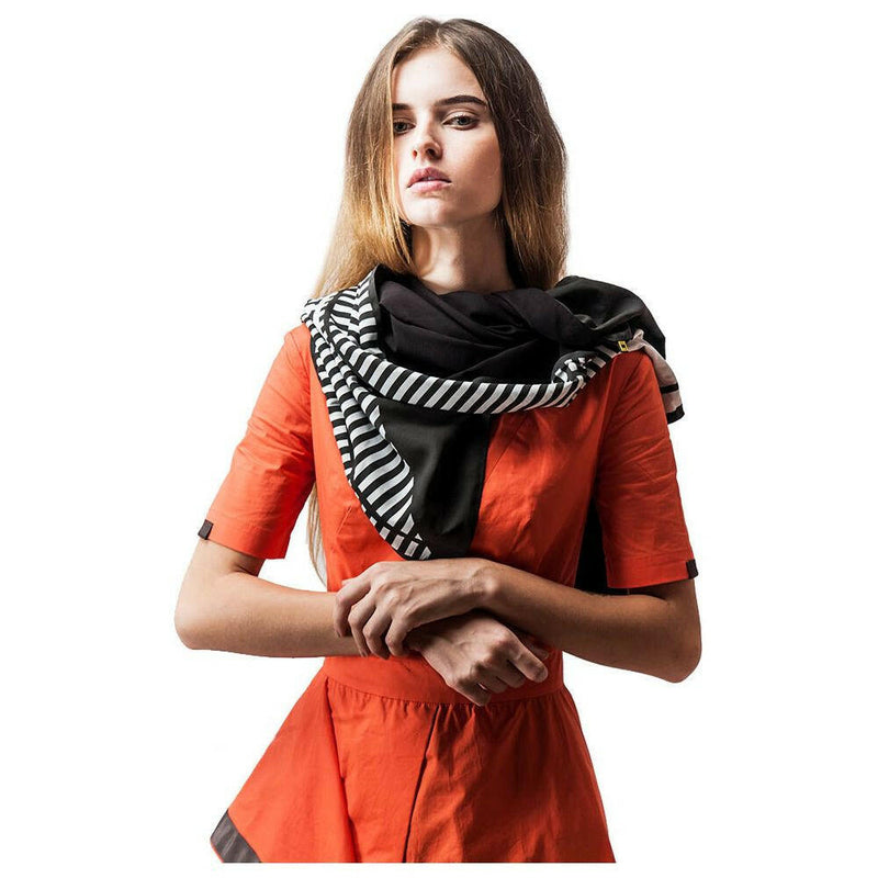 #Geometric Scarf by GUZUNDSTRAUS.