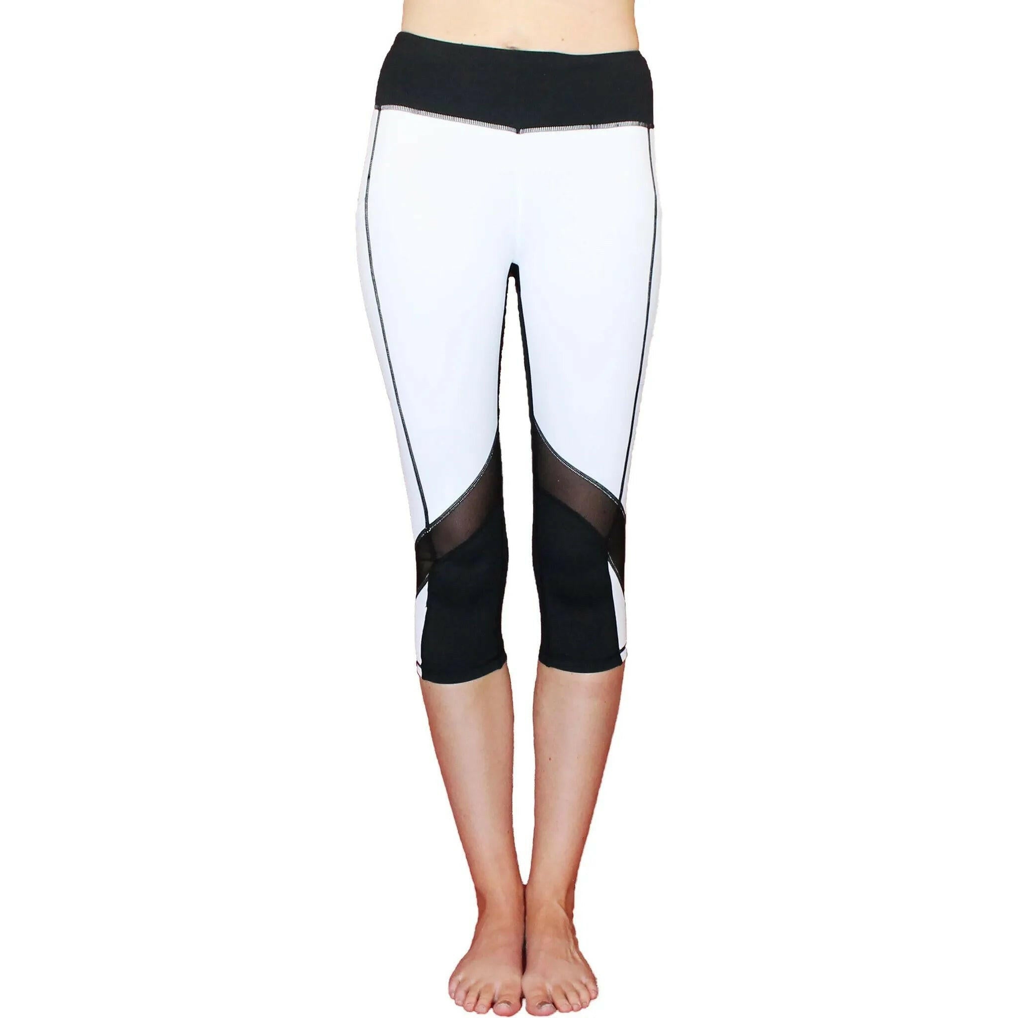 Black and White - Pocket Capri.