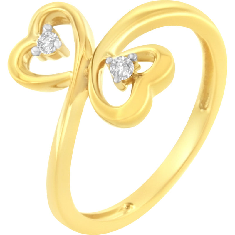 14KT Yellow Gold 1/20 Ctw. Dual Heart Diamond Ring.