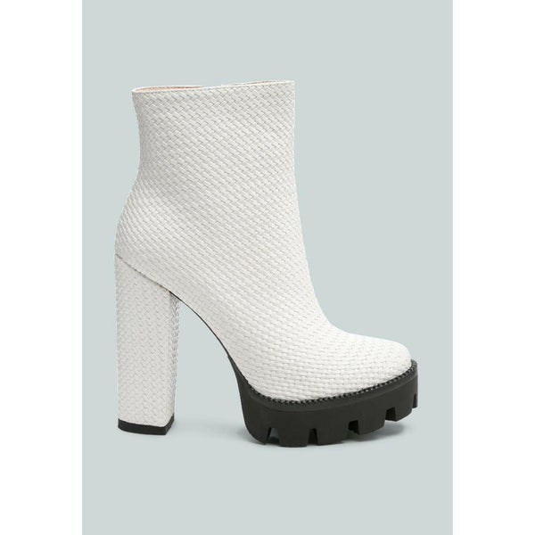 Moleski Textured Block Heeled Boots - quirkitrendz